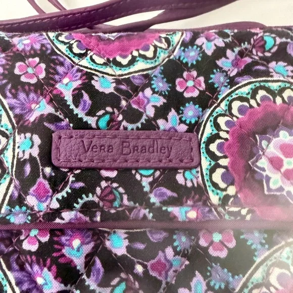 Vera Bradley All in One Wallet Crossbody Bag Adjustable and Removable Strap - Picture 9 of 11